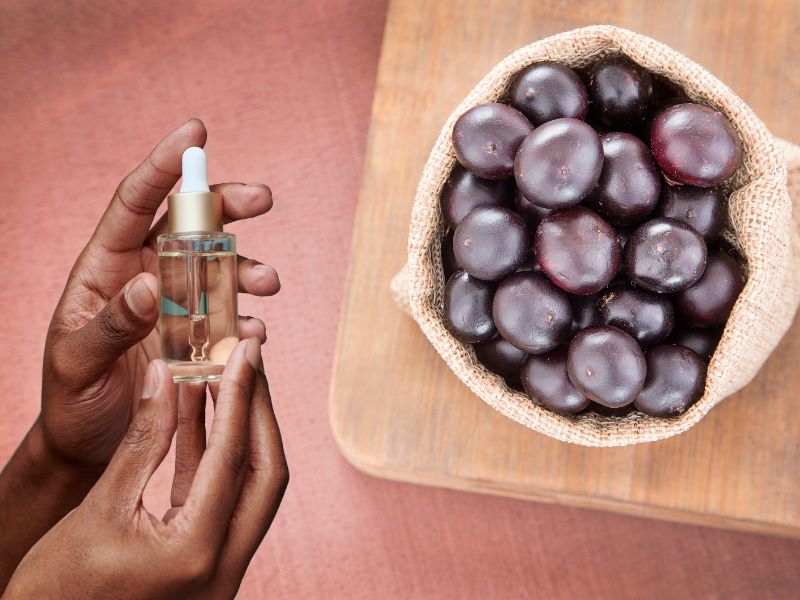 Ứng dụng của Euterpe Oleracea Fruit trong sản phẩm làm đẹp