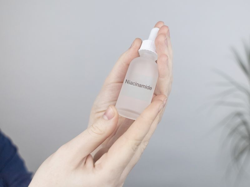 Niacinamide hỗ trợ chống lão hóa và ngăn ngừa dấu hiệu lão hóa