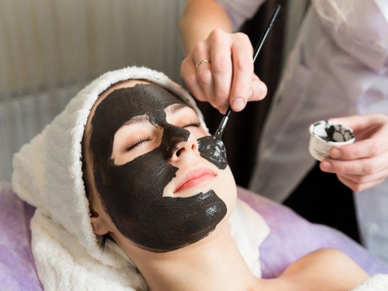 Mặt nạ bột than hoạt tính giúp nâng cao chất lượng làn da của bạn