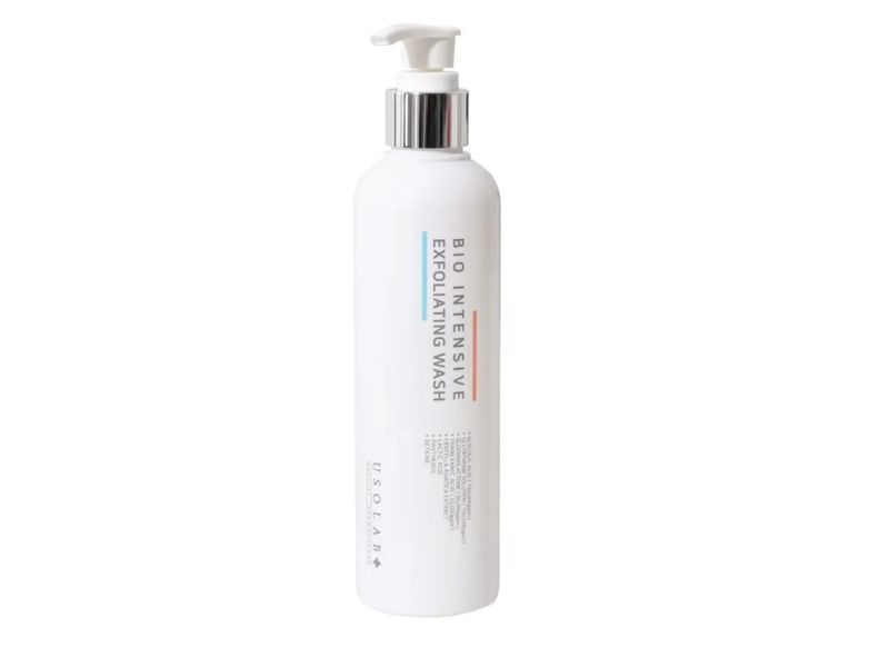 Sữa tắm trắng Bio Intensive Exfoliating Wash của USOLAB (250ml)
