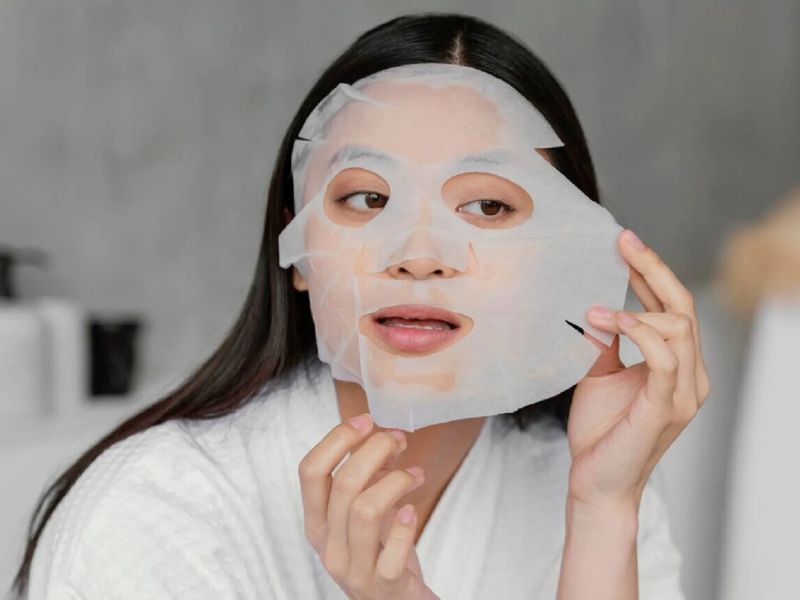 Dưỡng da bằng mặt nạ tràm trà