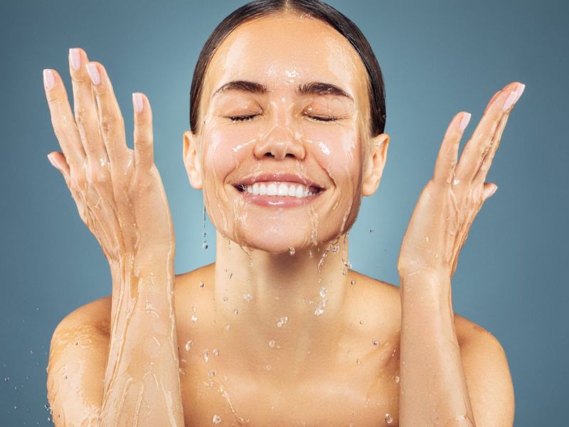 Tràm Trà còn hỗ trợ làm lành những vết thương nhỏ